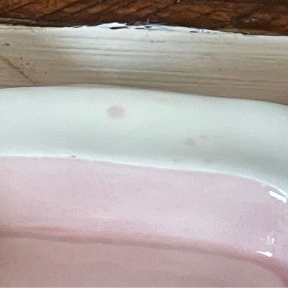 Vintage Vandor Hand Painted Ceramic Pink Cadillac Salt Or Pepper Shaker - Picture 7 of 13